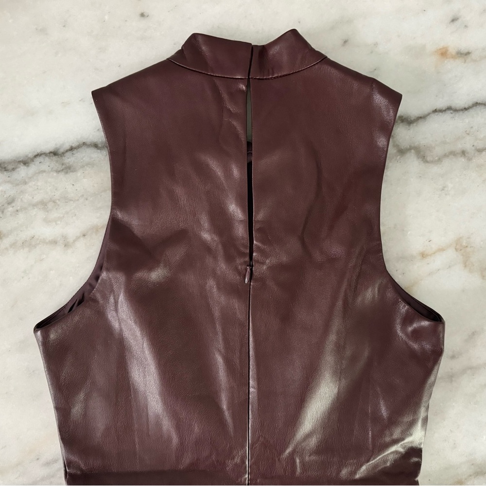 NWOT-Reed Romper - Picture 8 of 13
